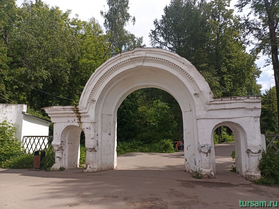 Городской парк в Кимрах-3